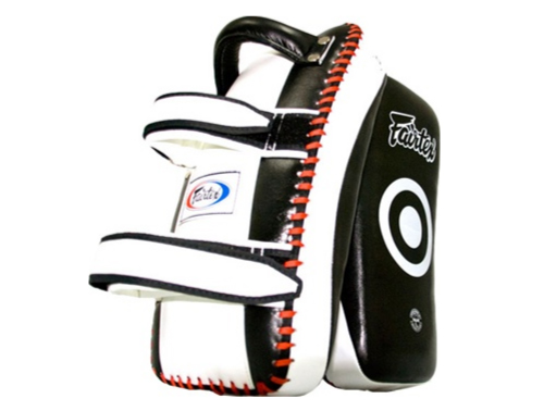 fairtex-curved-muay-thai-pads